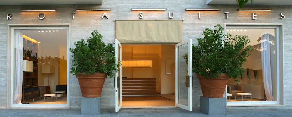 Rota Suites 3/58
