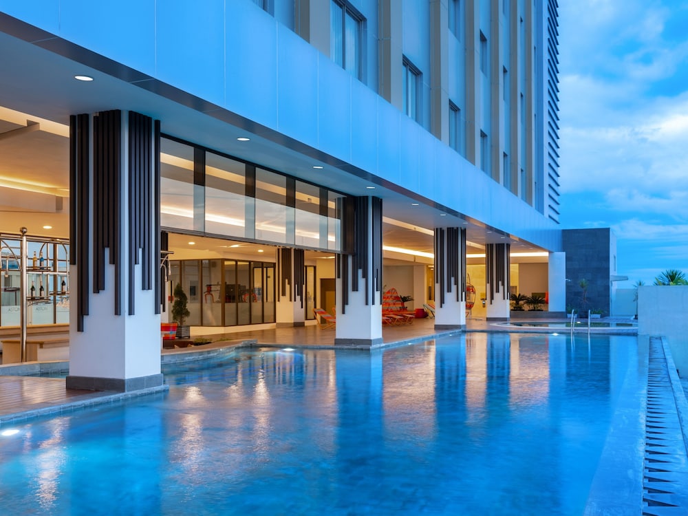 Aston Gresik Hotel & Conference Center in GRESIK