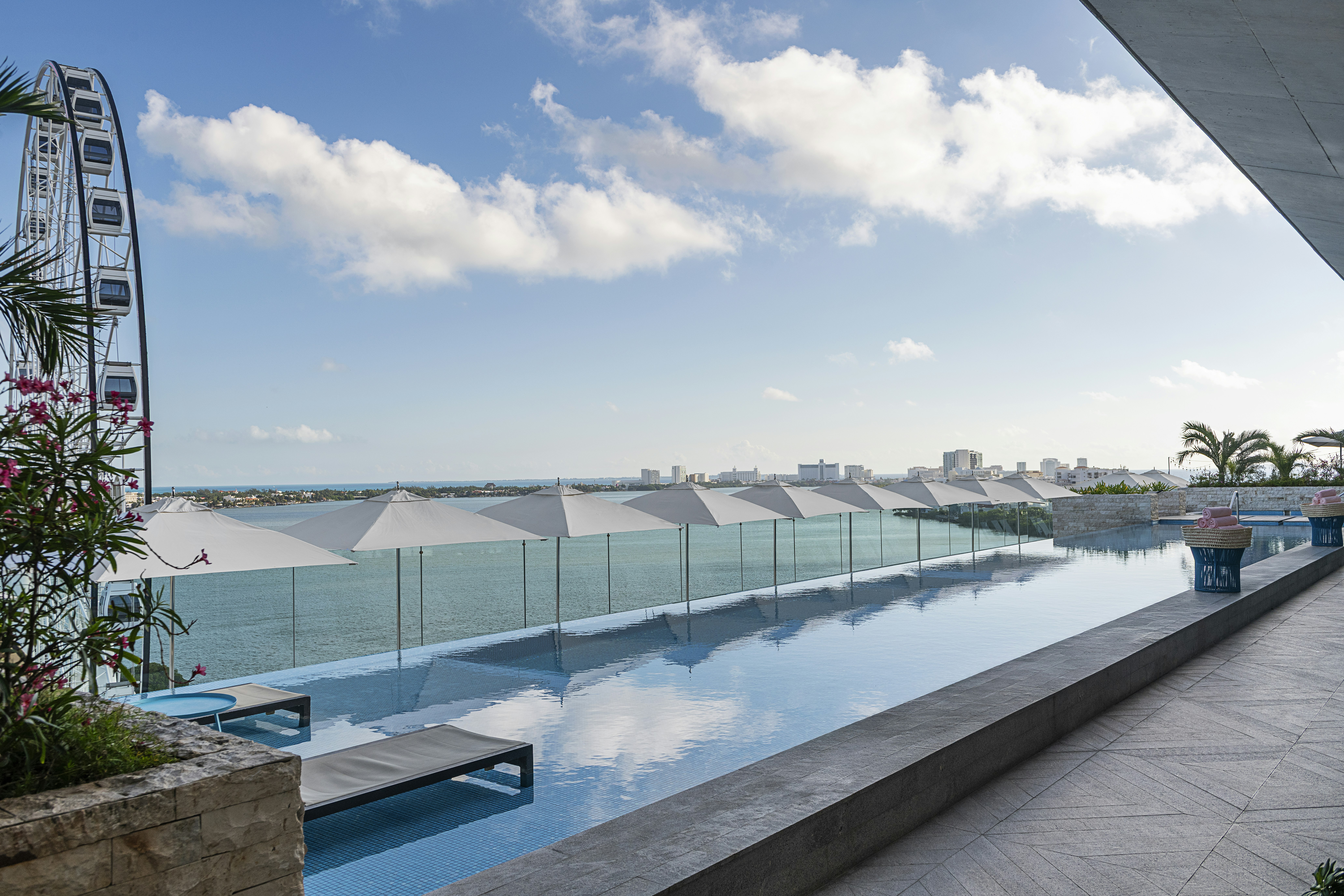 Canopy by Hilton Cancun La Isla 75/78