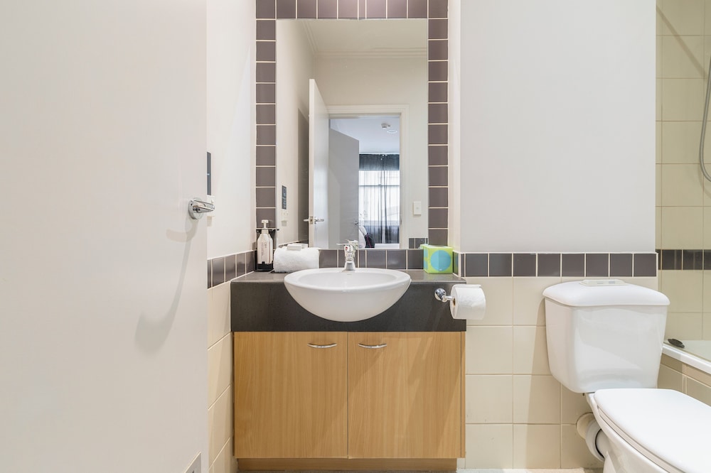Punthill Flinders Lane 62/64