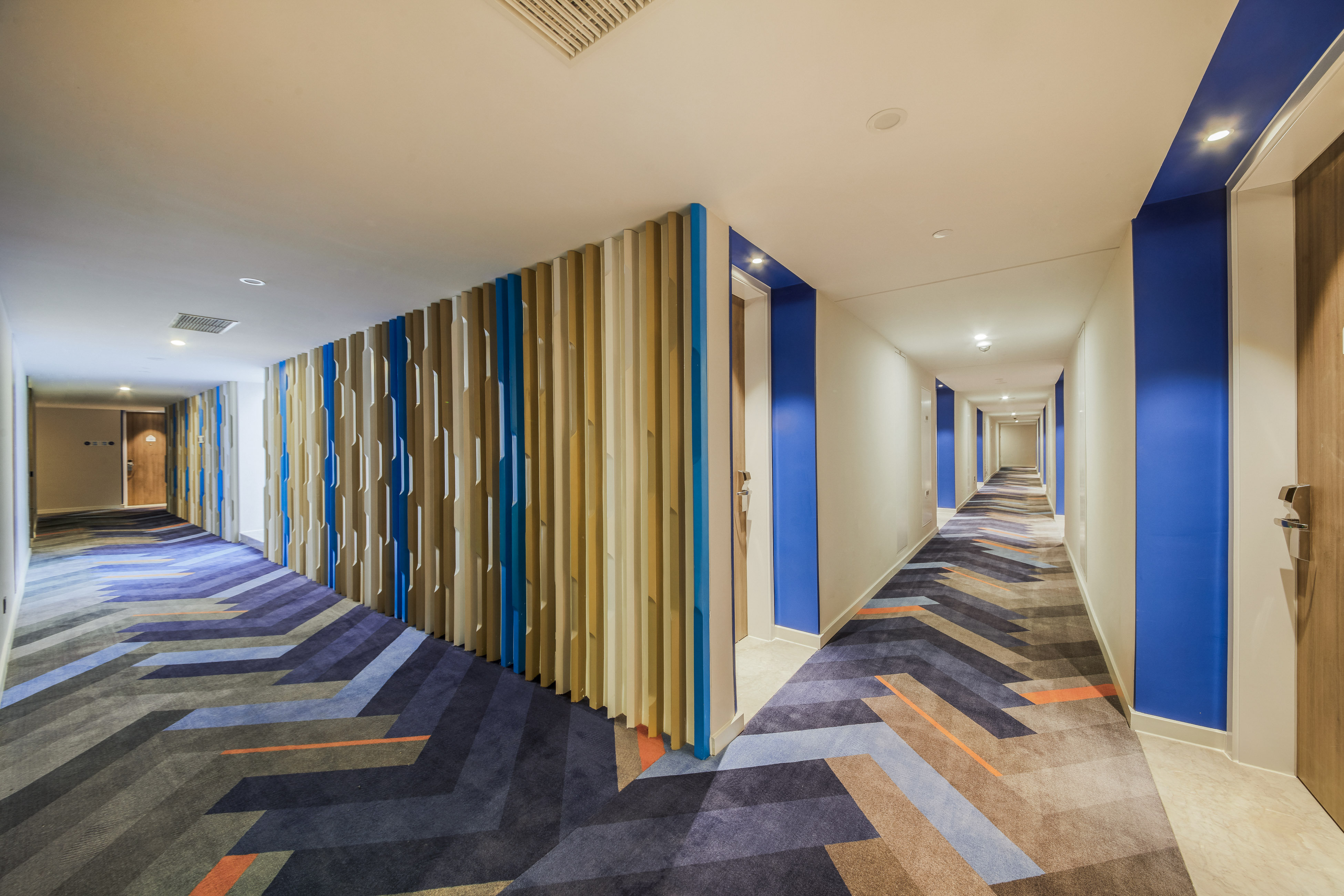 Holiday Inn Express Shanghai Xuhui Binjiang 4/11