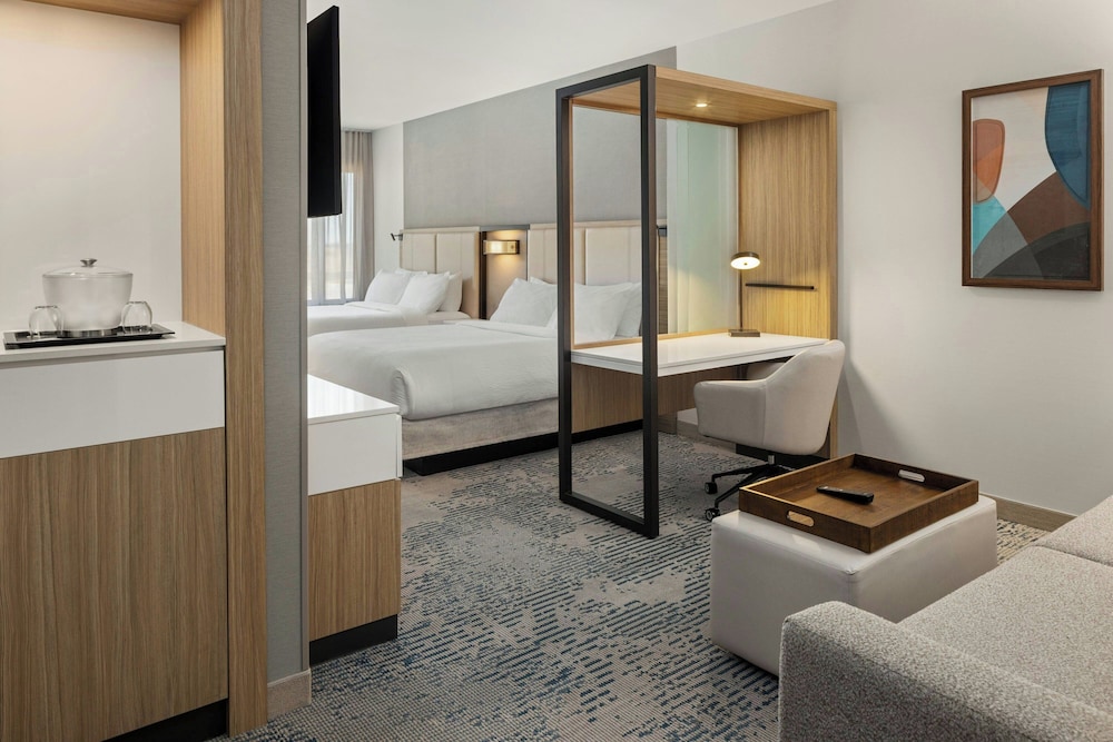 SpringHill Suites by Marriott Bettendorf 30/35