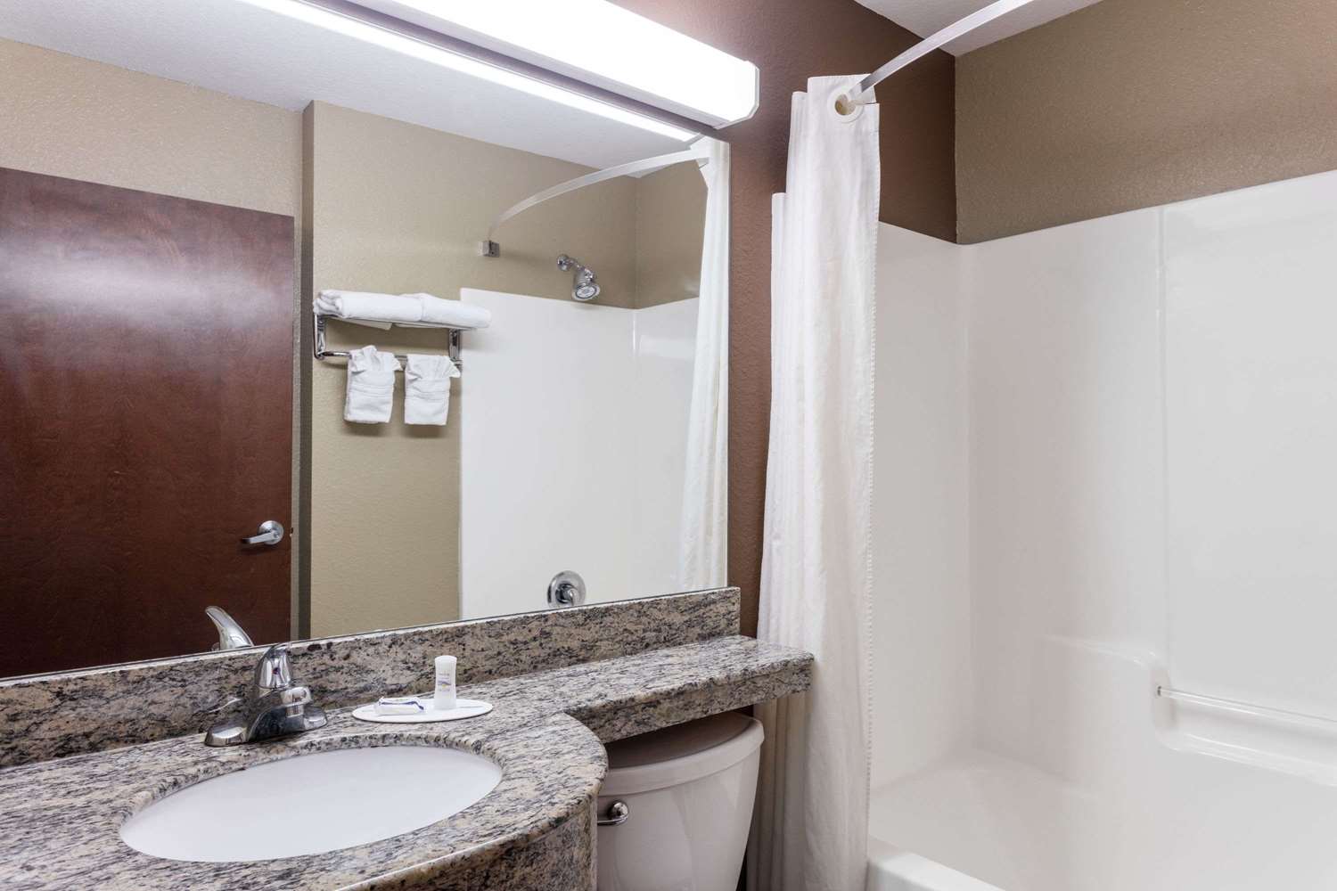 Microtel Inn Suites By Wyndham Macon 10/12