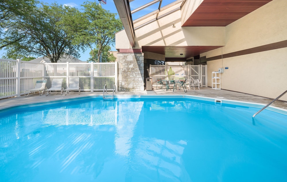 Red Roof Inn Columbus - Grove City 5/44