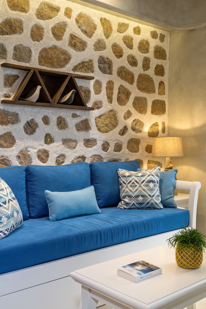 Estia Boutique Apartments 26/50