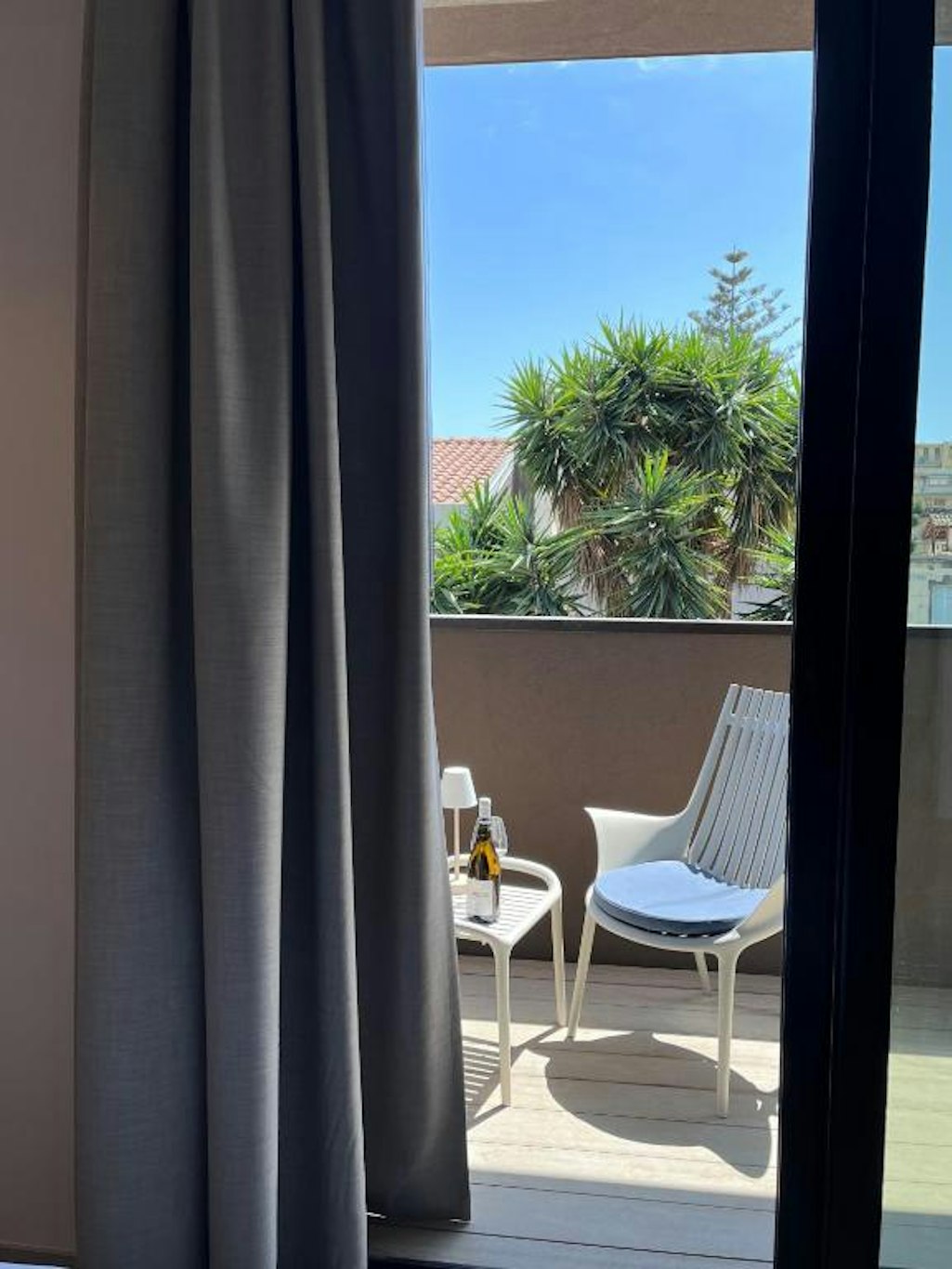 Ollen Apartments 17/19