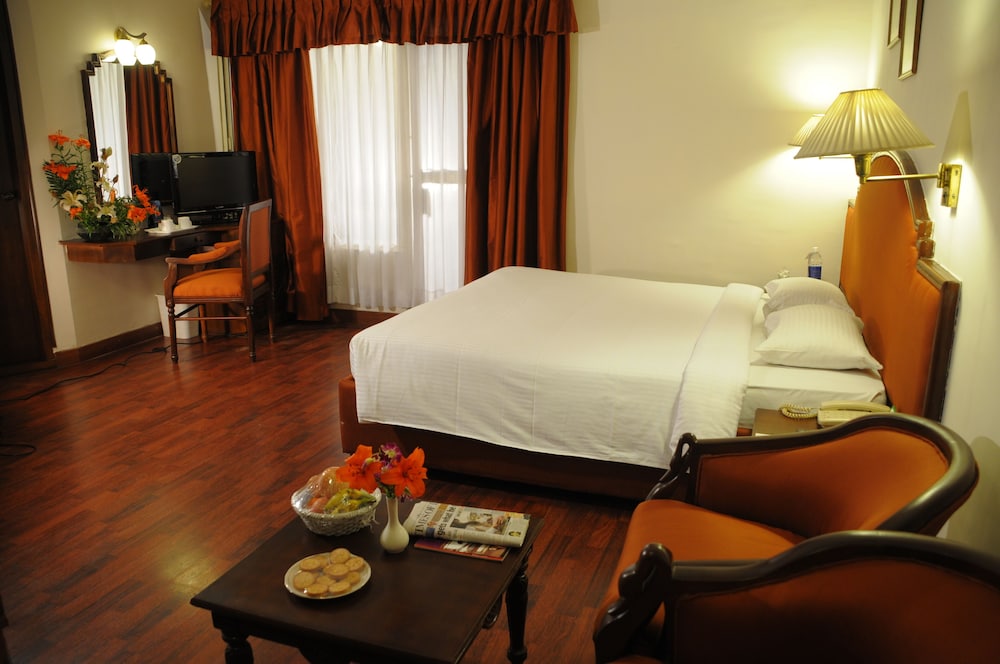 Nalapad's Hotel Bangalore International 12/18