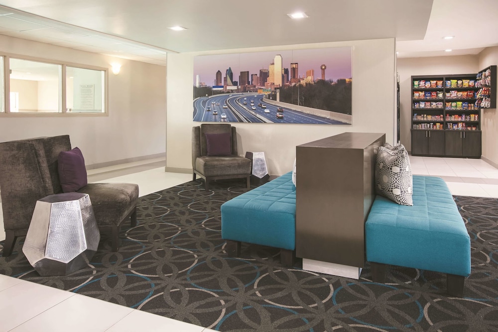 La Quinta Inn & Suites by Wyndham Dallas Mesquite 48/67
