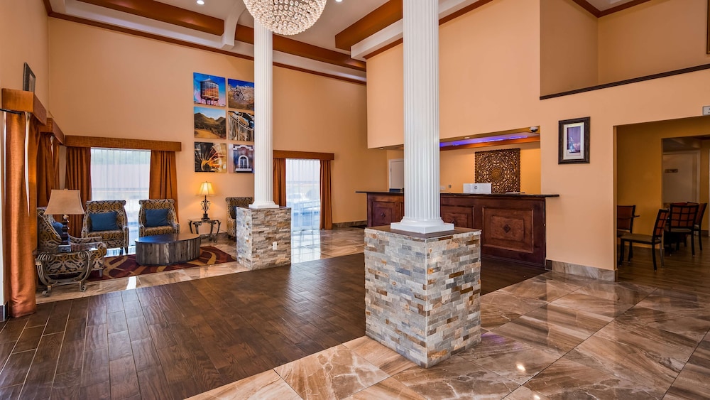 Surestay Hotel By Best Western Mt Pleasant 8/22
