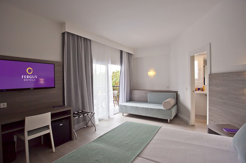 Fergus Bermudas Hotel 16/27