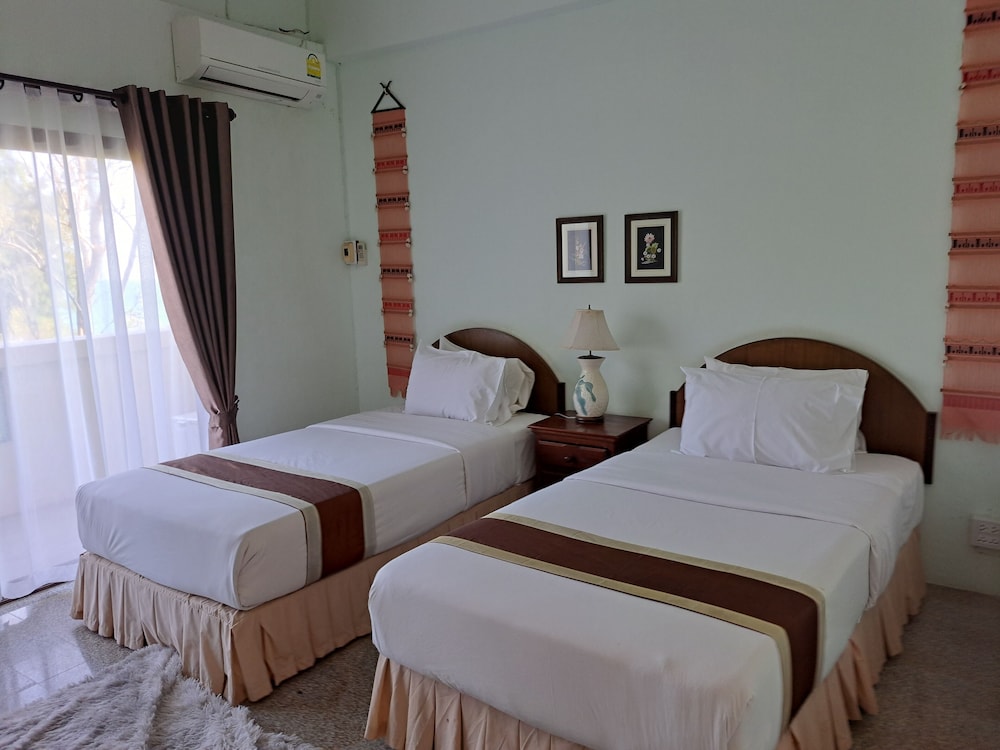 Aow Noi Sea View Resort 13/50