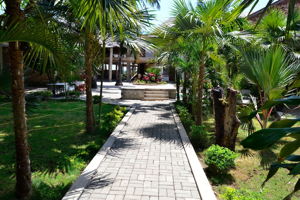 Serene Beach Resort 73/76