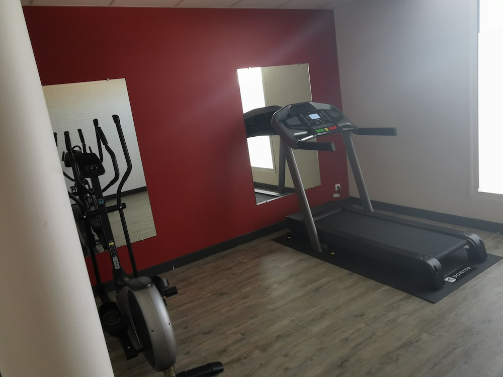 MERCURE Chartres Est 32/65