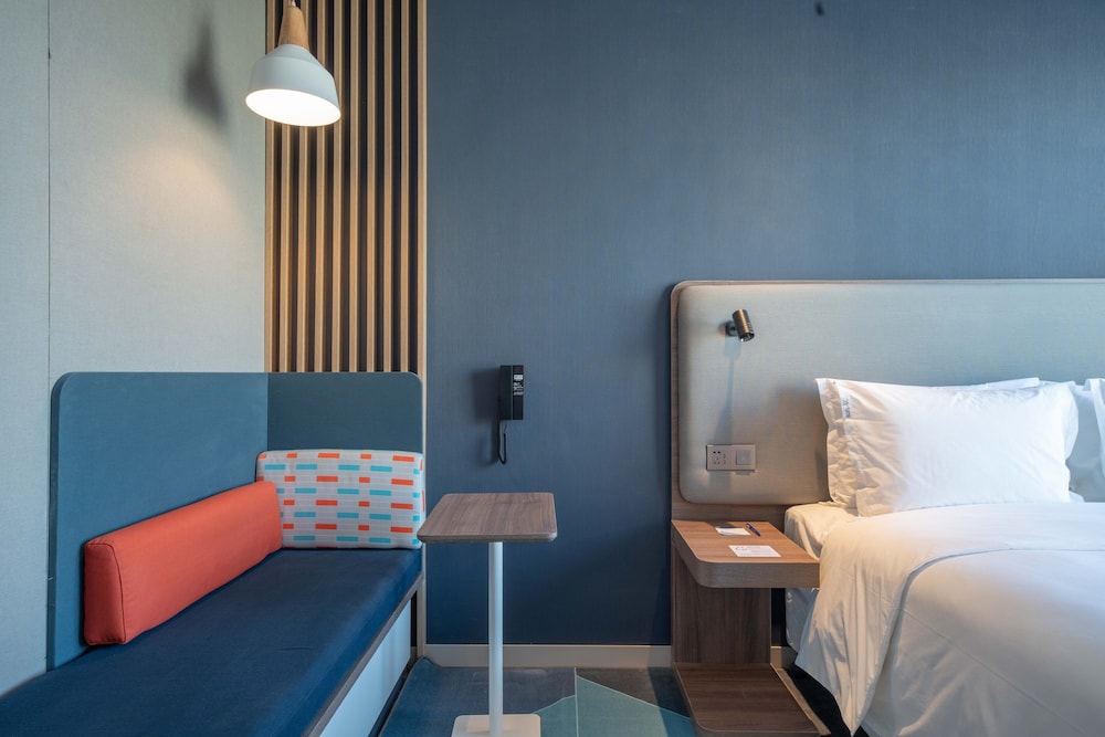 Holiday Inn Express Nantong North Gateway 19/50
