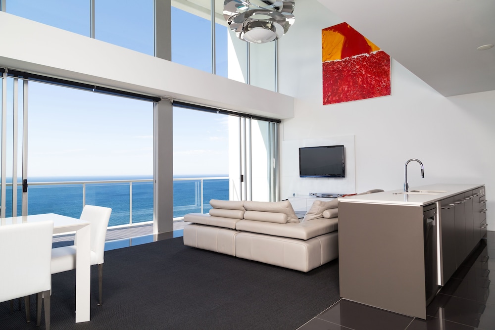 ULTIQA Air on Broadbeach 60/71