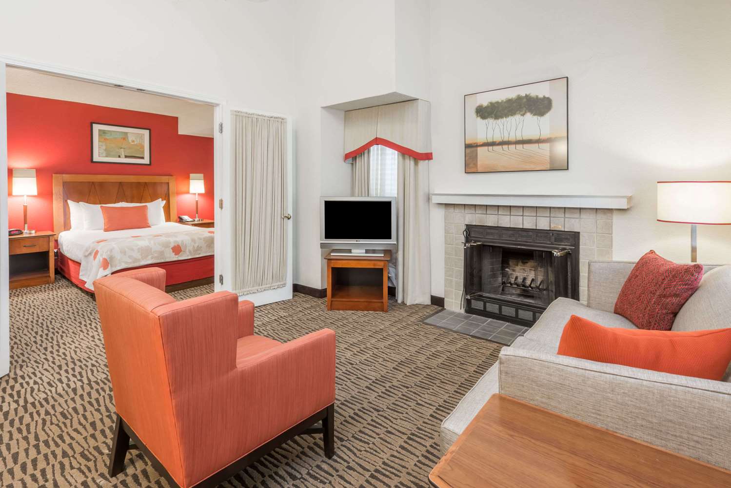 Craigshire Suites St Louis Westport Plaza 20/40