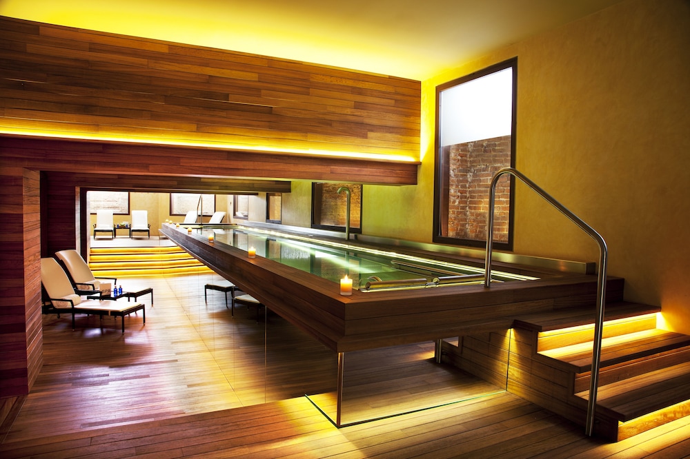 Urso Hotel And Spa 43/85