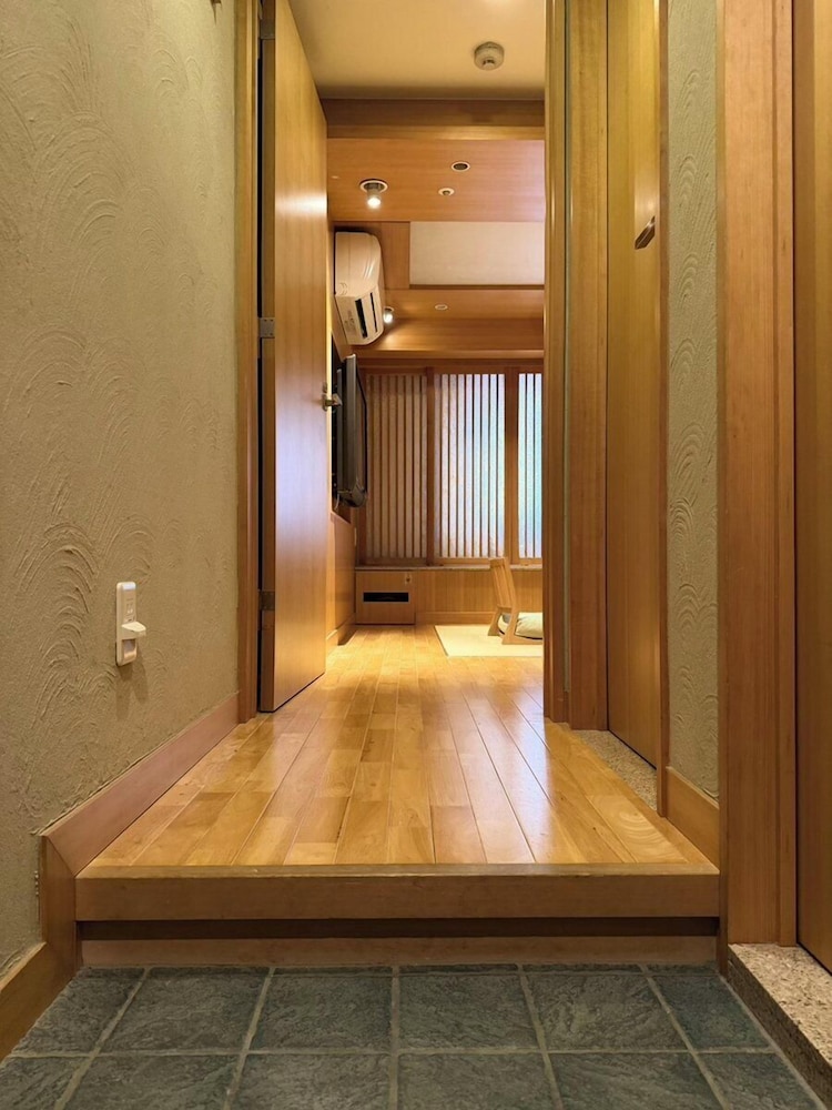 JAPANESE