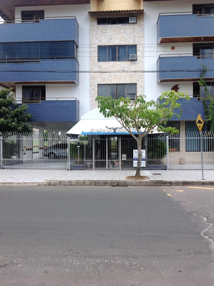 Residencial Baleia Franca 2/34