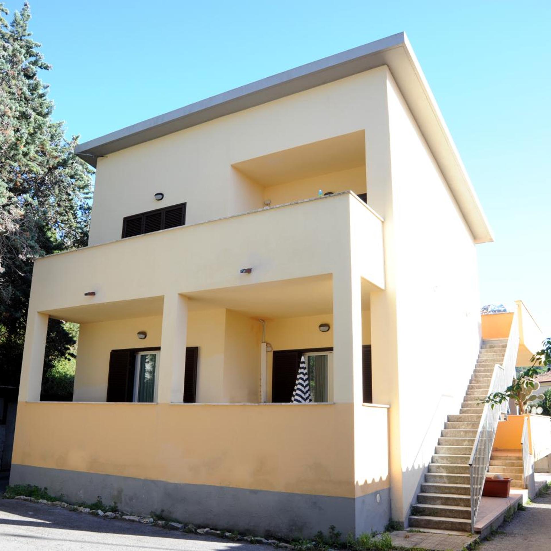 Il Roseto 1/13