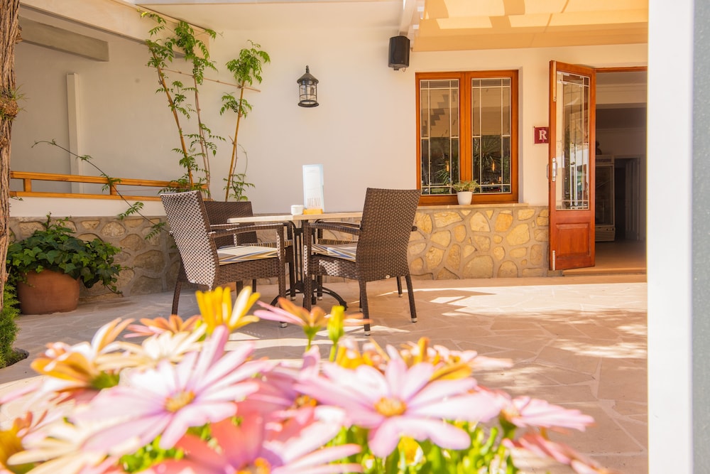Playa Mondrago Hotel Apartments 39/57