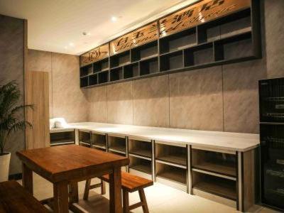 Magnotel Classic (Yangzhou Wanda Plaza Shunda Road) 17/23