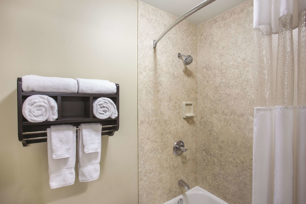 La Quinta Inn Suites Moab 10/48