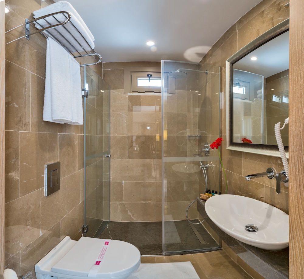 Aybar Hotel & Spa 8/39