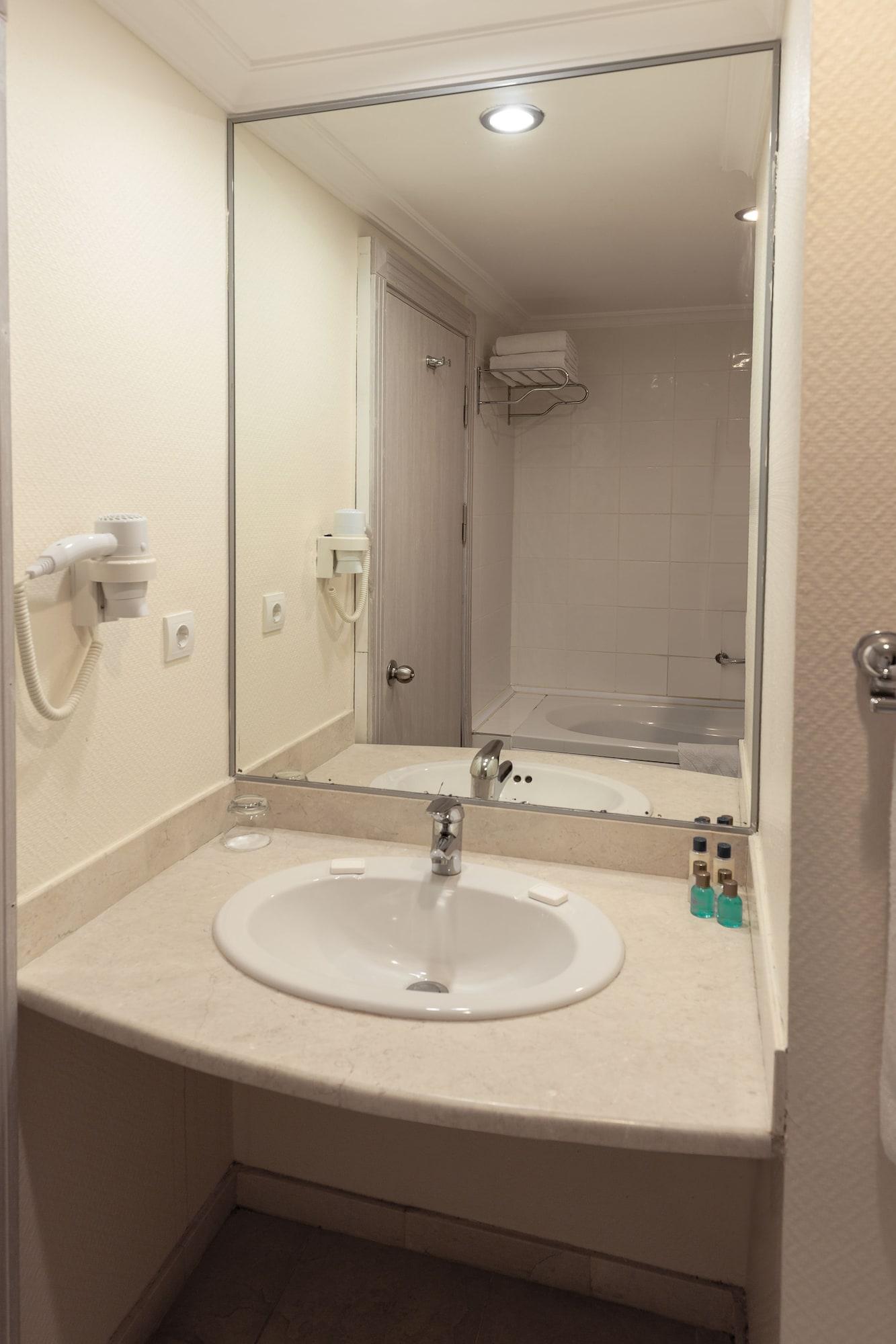 X Life Hotel Sarigerme - Adult Only +15 86/88