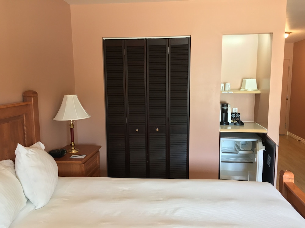Hotel Baie Saint Paul 16/50