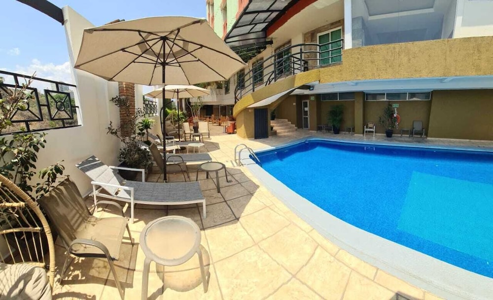Hotel Borda Cuernavaca 40/49