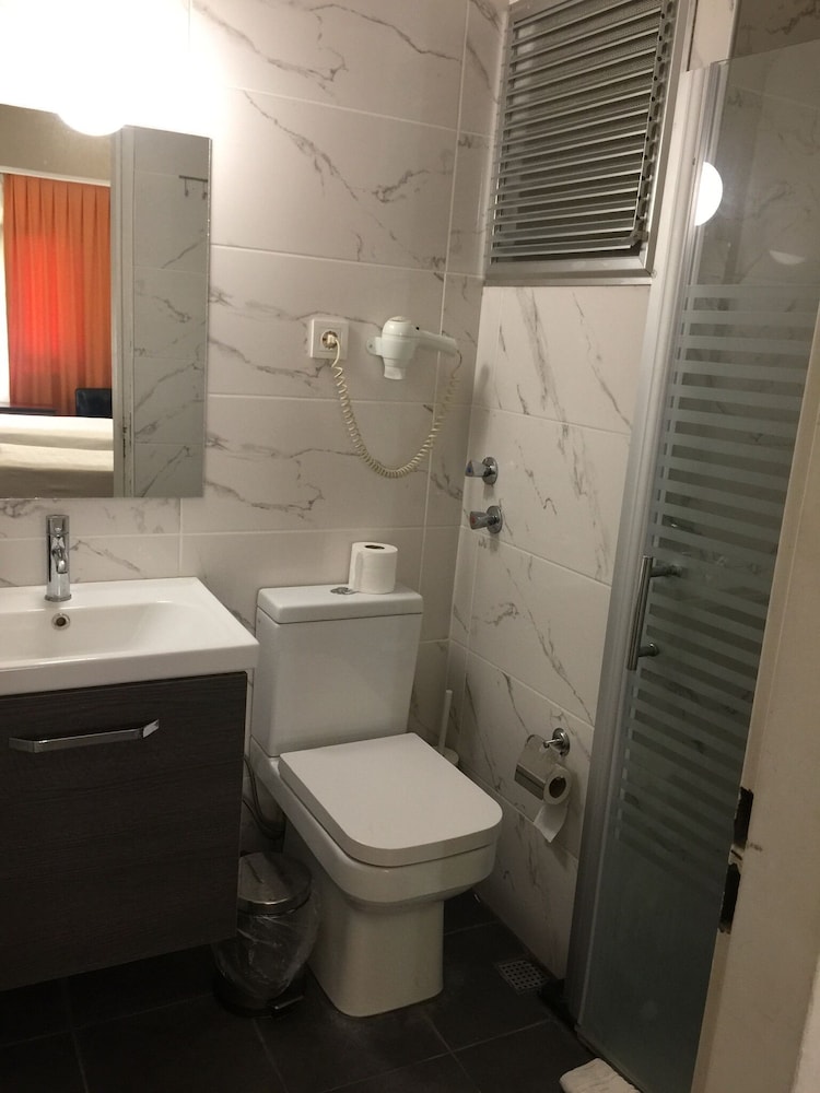Otel Balca 39/43