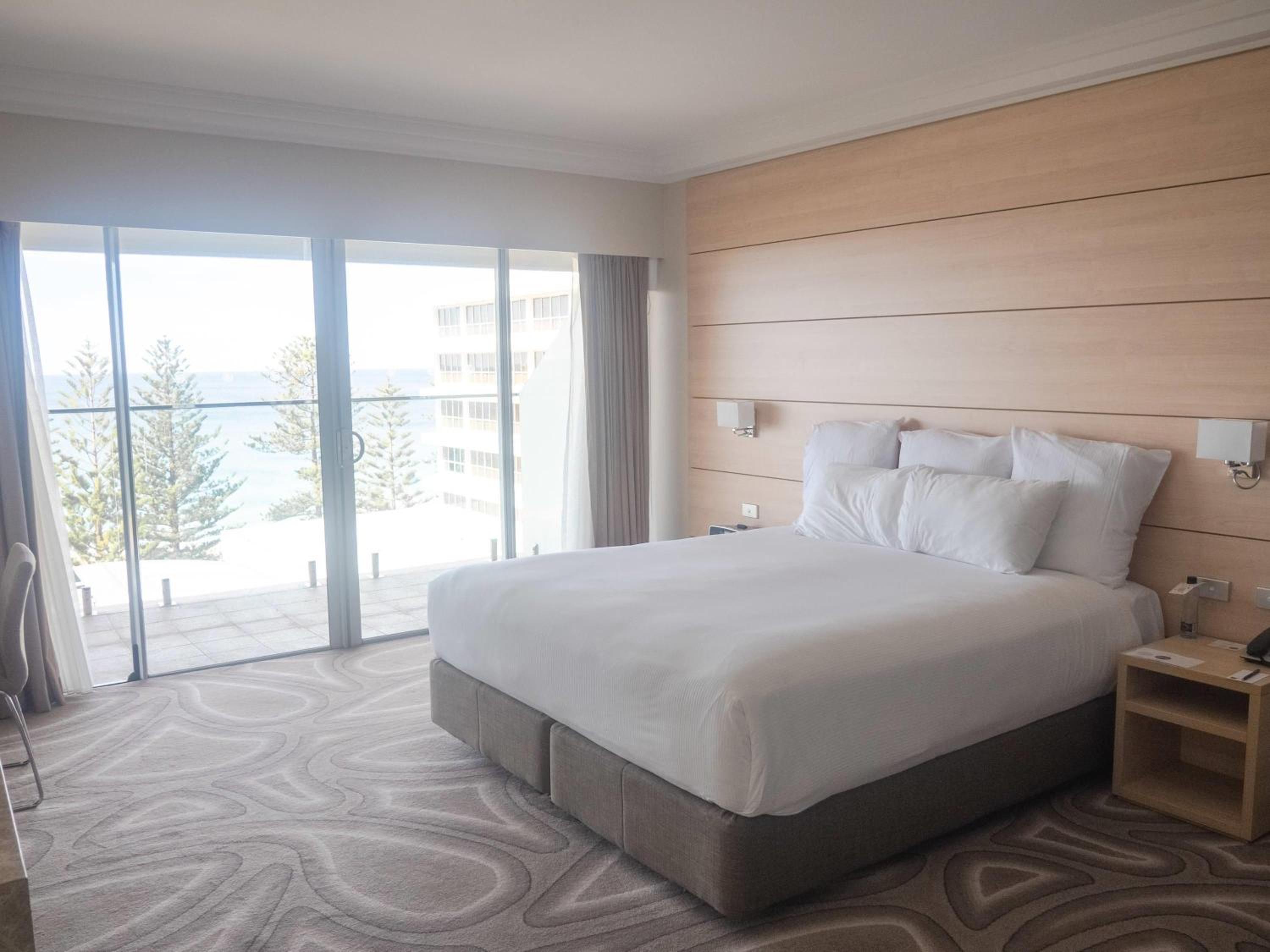 Panorama, Suite, King Bed, Sofa