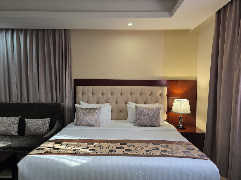 Dar Al Wedad Hotel 8/44