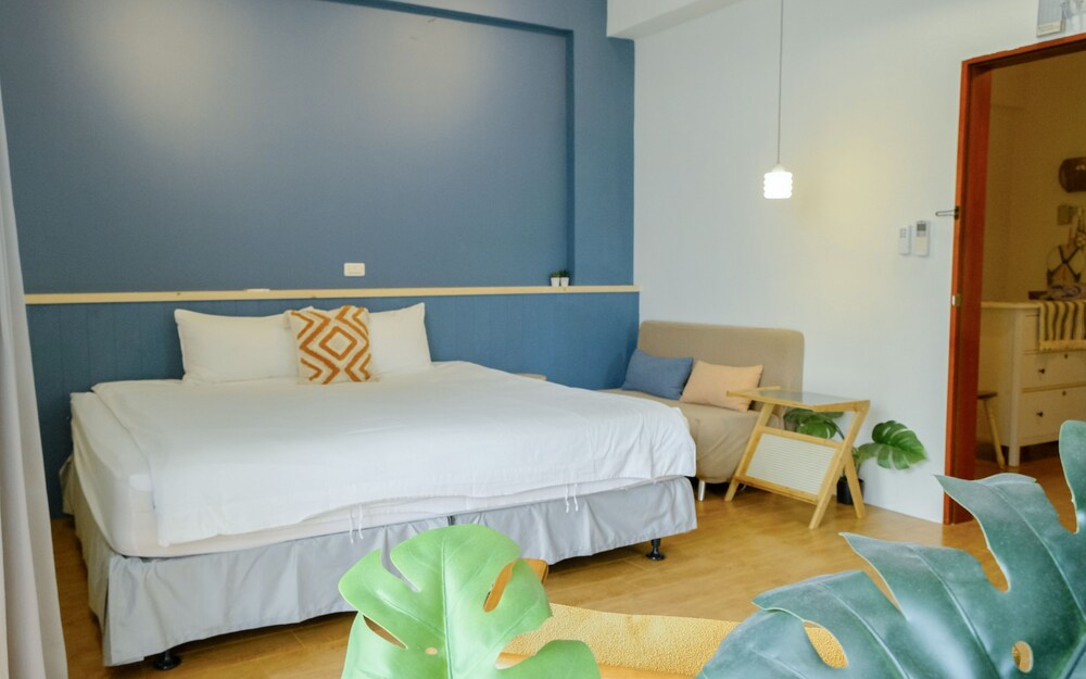 Cozy Blue B B 18/62