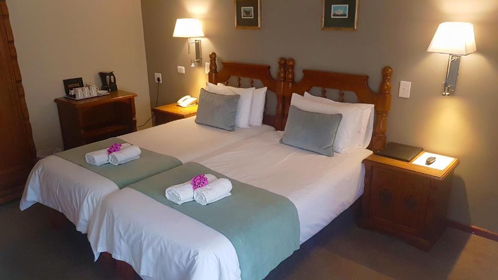 Standard, Double or Twin Bed