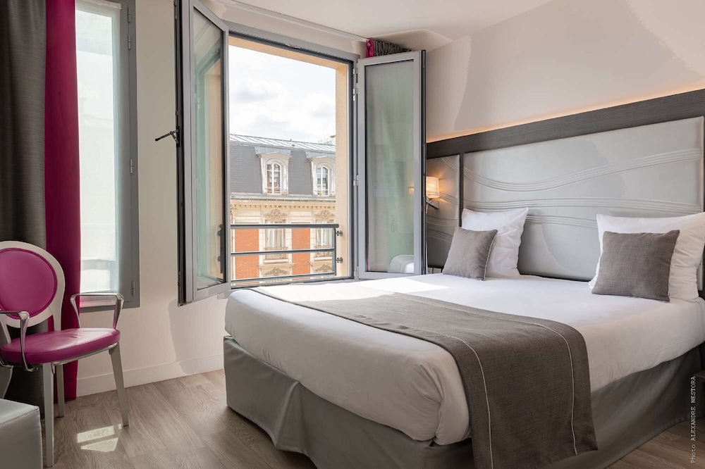 Hotel Versailles Chantiers 20/78