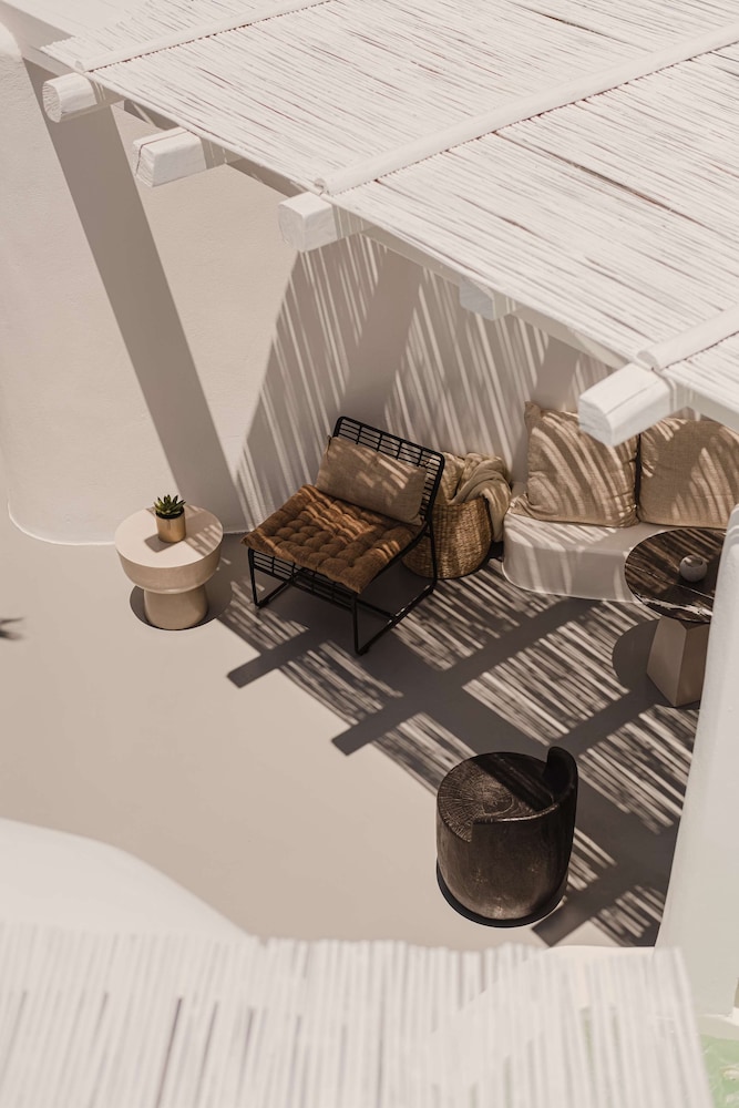 Omma Santorini Hotel 35/50