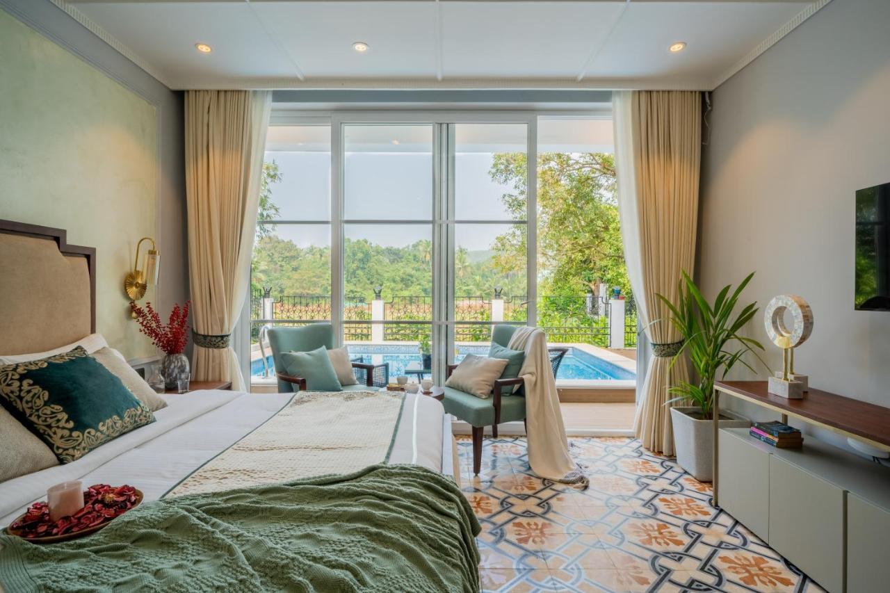 ELIVAAS Prive Suntuarios Casa Ikkebana 4 BHK With Jacuzzi, Pvt Pool and Bar 20/54