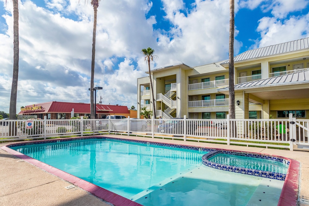 Motel6 Corpus Christi, TX - North photo4