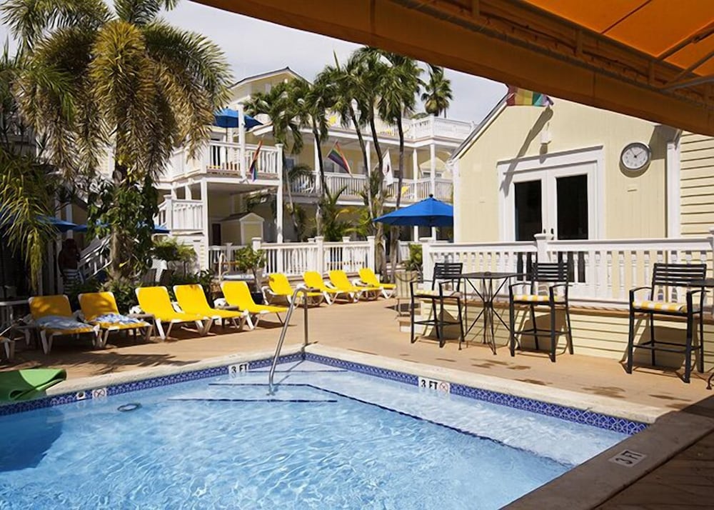 Bishop Hotel Key West 44/50