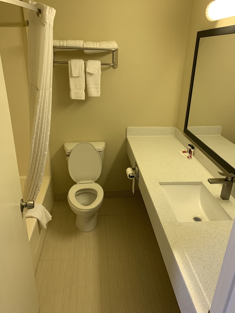 Travelodge by Wyndham Odessa 30/30