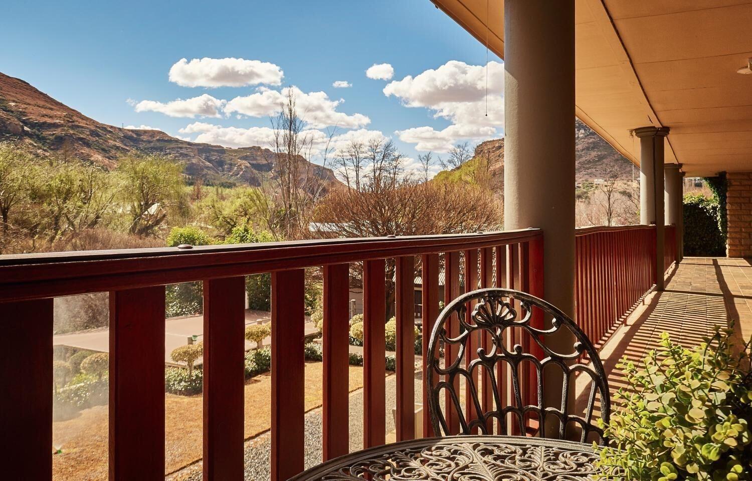 Riverwalk B&B 6/48