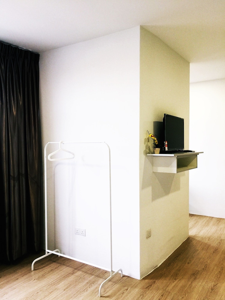 The B'hotel Kajang 25/40
