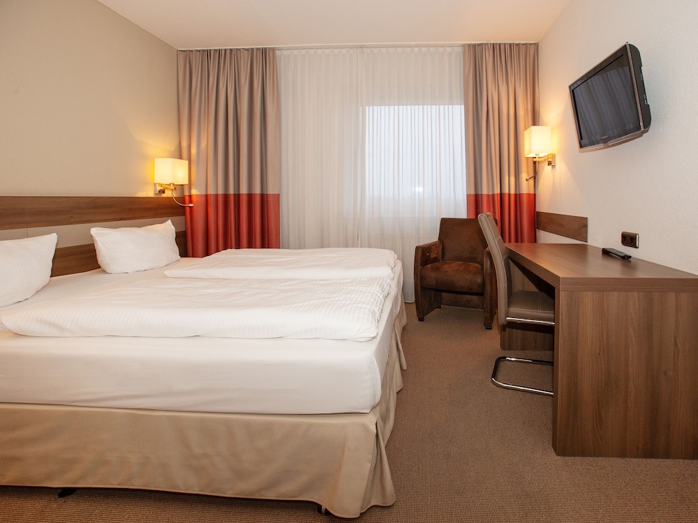 DORMERO Hotel Greifswald 12/50