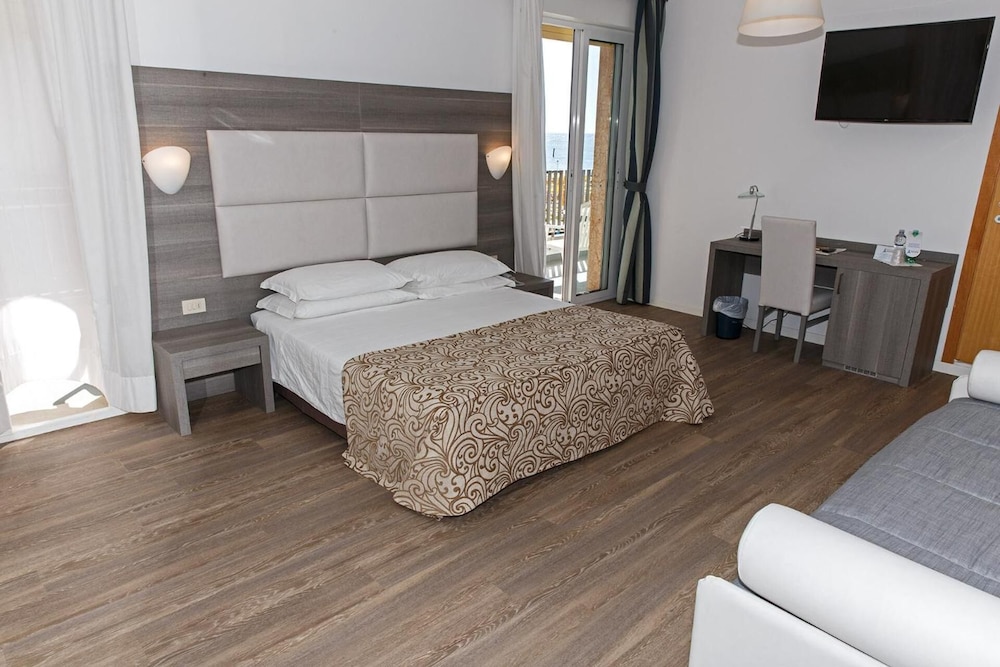 Hotel Sirenetta 13/49