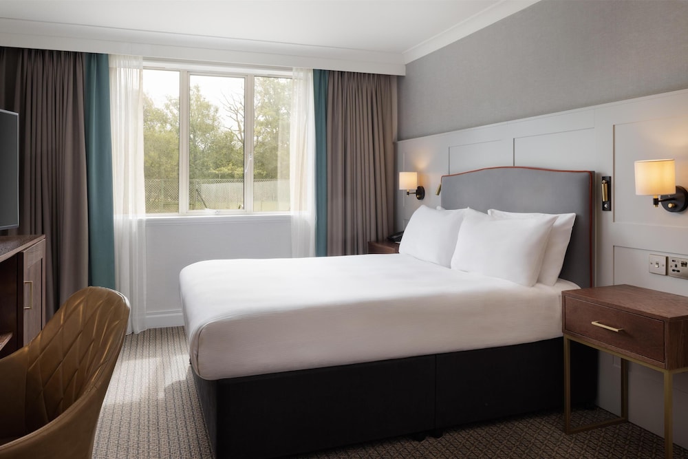 Room, Double Bed, DoubleTree by Hilton St Anne's Manor 5/12