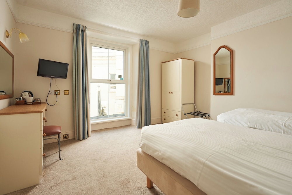 SIGNATURE, TWIN BEDS