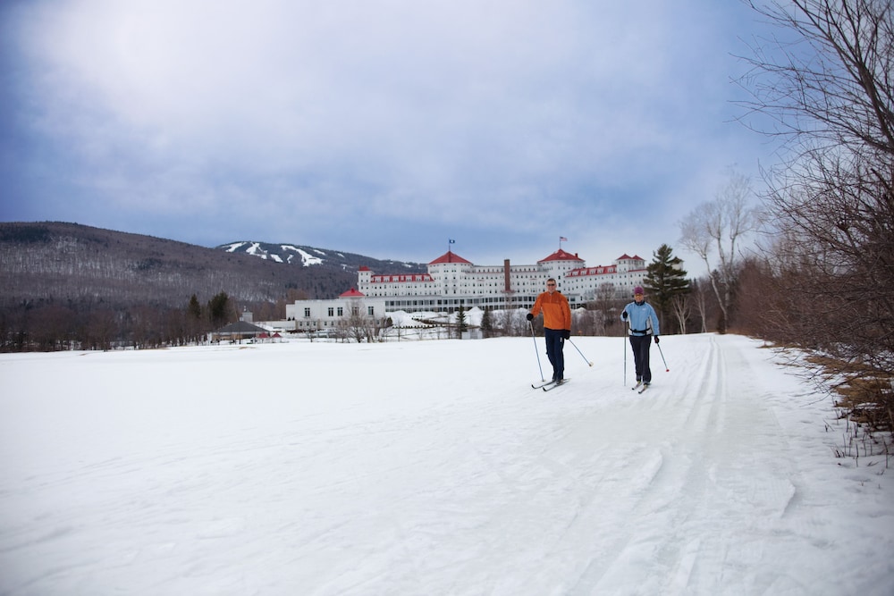 Omni Bretton Arms At Mount Washington 49/55