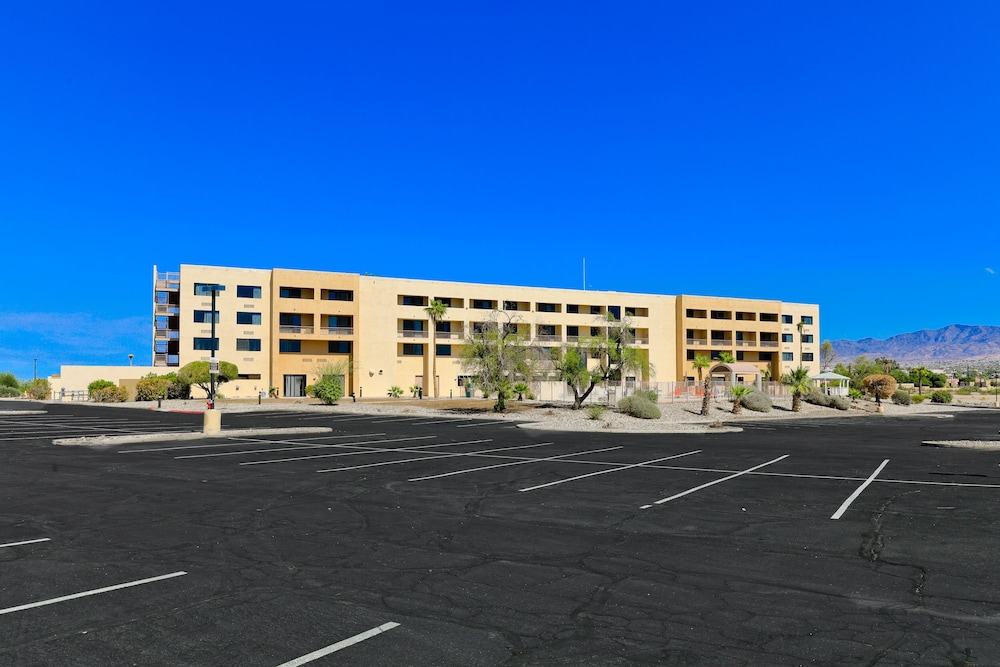 Studio6 Suites Lake Havasu City AZ 7/61